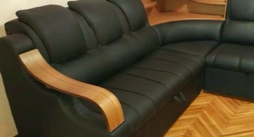 Перетяжка кожаного дивана. Ангарск